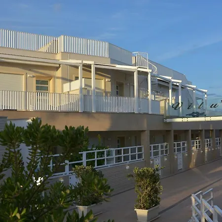Vilu Mare Aparthotel 4*