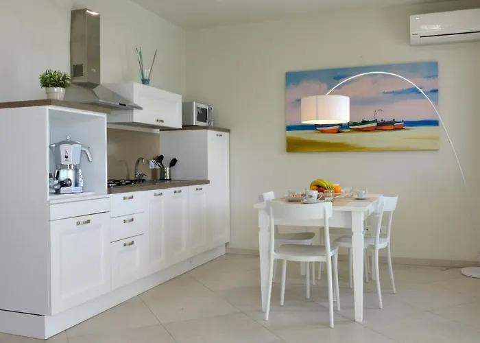 Vilu Mare 4* 폴리나노 아마레