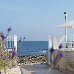 Vilu Mare 4* بولينيانو آ ماري