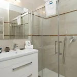 Vilu Mare شقة فندقية 4*