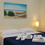 Vilu Mare 4* بولينيانو آ ماري