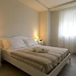 شقة فندقية Vilu Mare بولينيانو آ ماري