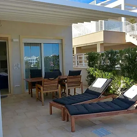 מלון דירות Vilu Mare 4*
