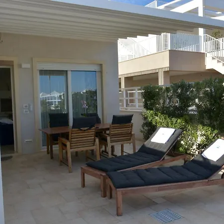 Vilu Mare 4* Полиньяно-а-Маре